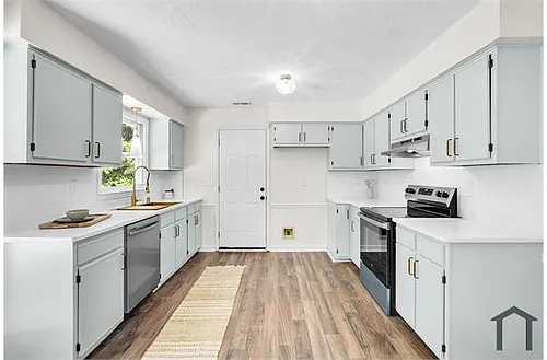 7011 Wright Ct Photo 1