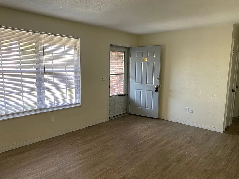 1336 W Fowler Dr #A — Photo 2