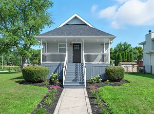 1890 182nd Pl, Lansing, IL 60438