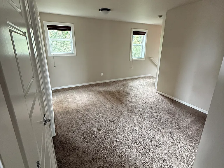 2310 Orchard St W — Photo 6