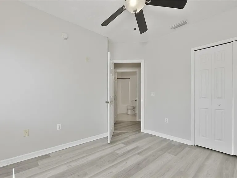 6437 Cypressdale Dr #201 — Photo 16