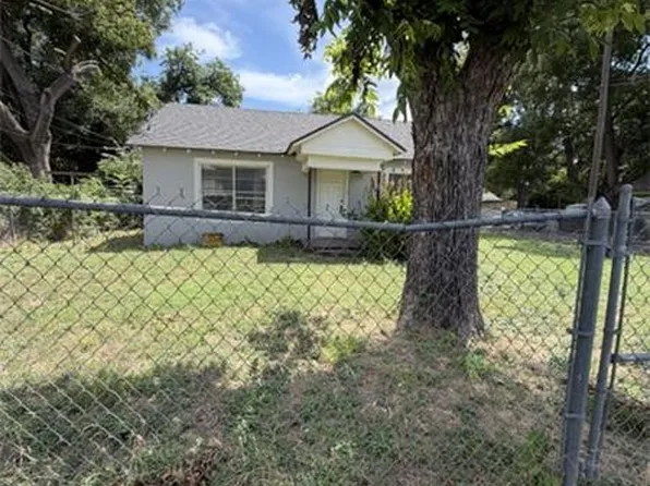 918 Preston St, Waco, TX 76704