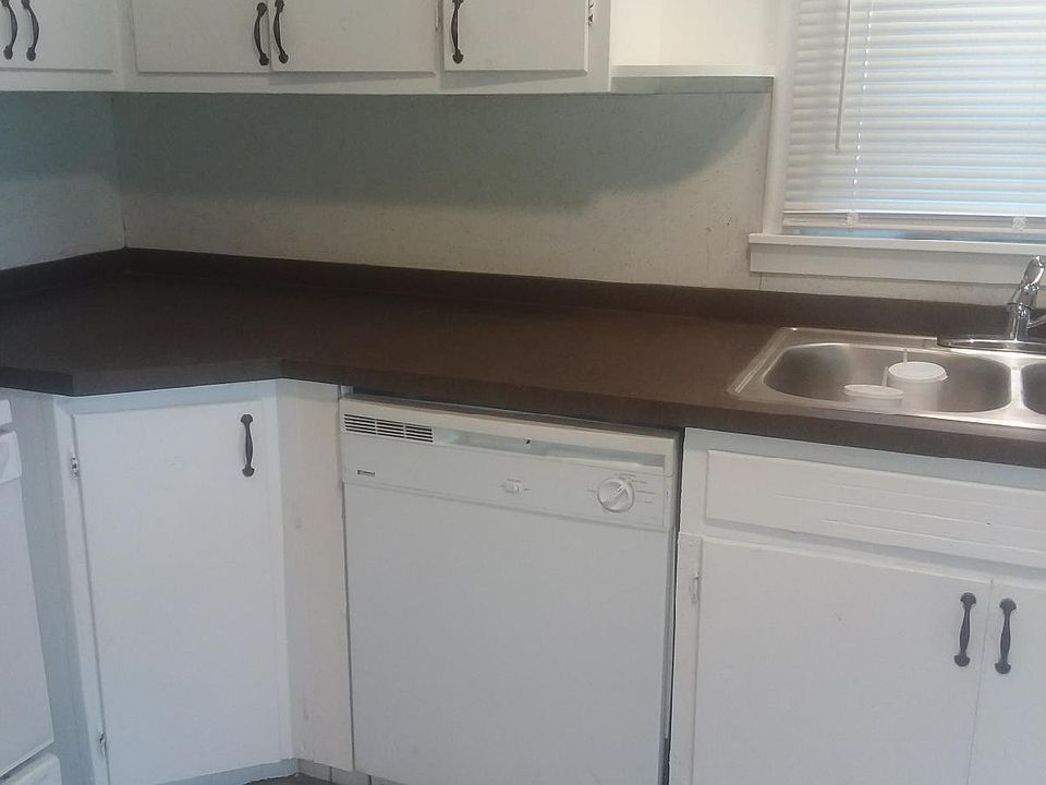 1st image of 5539 N 33rd Ave