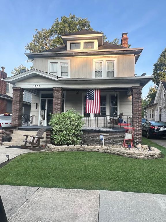 Real estate listing image