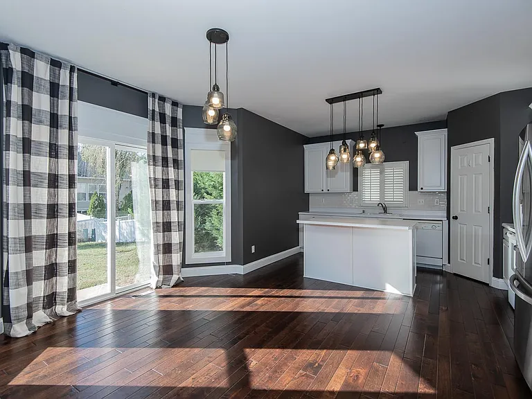 424 Country Stone Dr — Photo 3