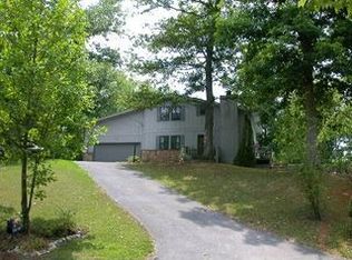 730 Oakcrest Dr, Seymour, TN 37865