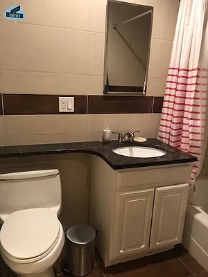 Rented by Fifth & Forever LLC | media 16