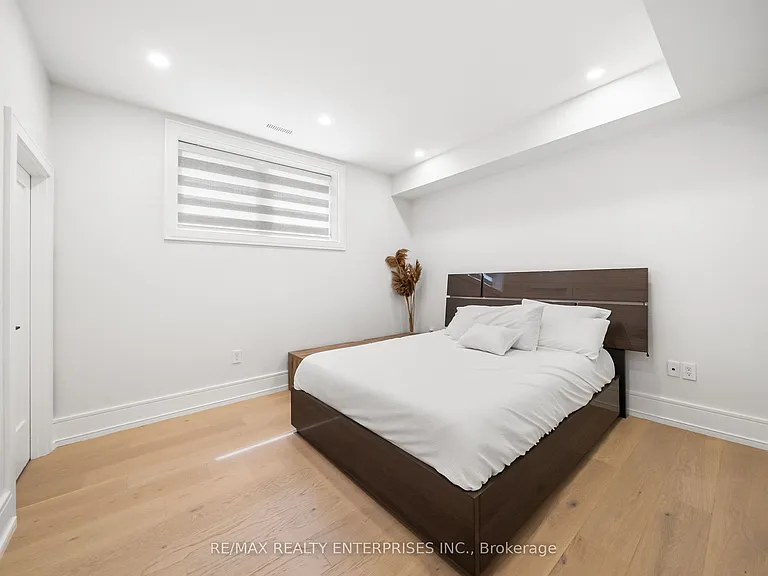 1362 Kenmuir Ave — Photo 34