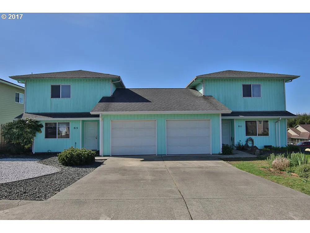 811 Blanco Ave photo 1