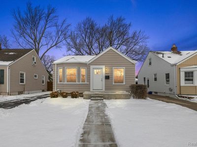 852 Cambridge Rd, Berkley, MI, 48072