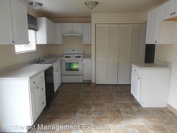 4th image of 1013 NW 87th St