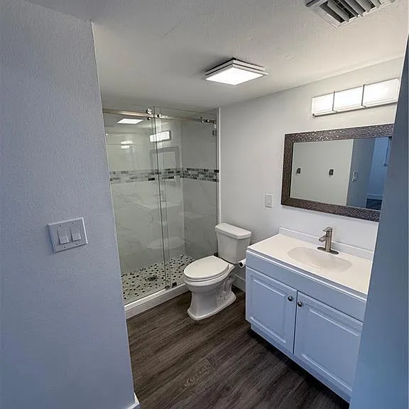 200 Valley Stream Dr #8B — Photo 15