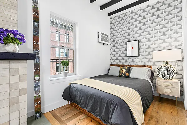 Sold by Corcoran | media 7