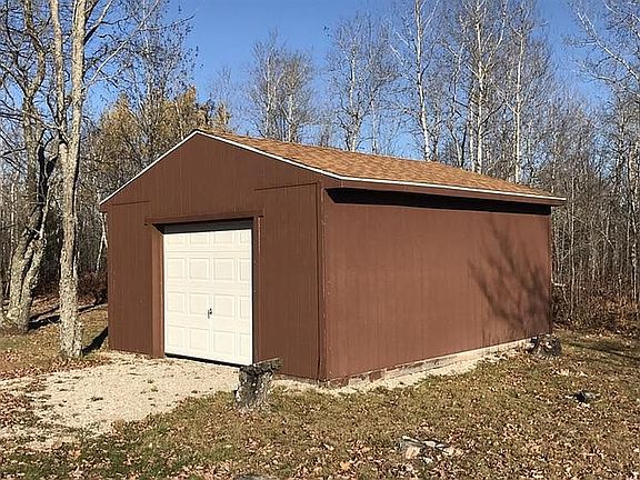 16’ x 24’ Pole Barn