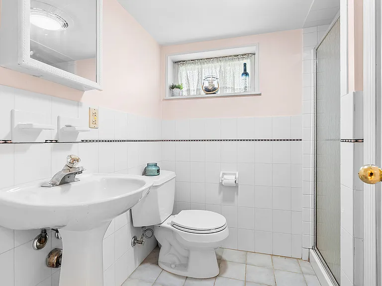 802 Martin Ave — Photo 17