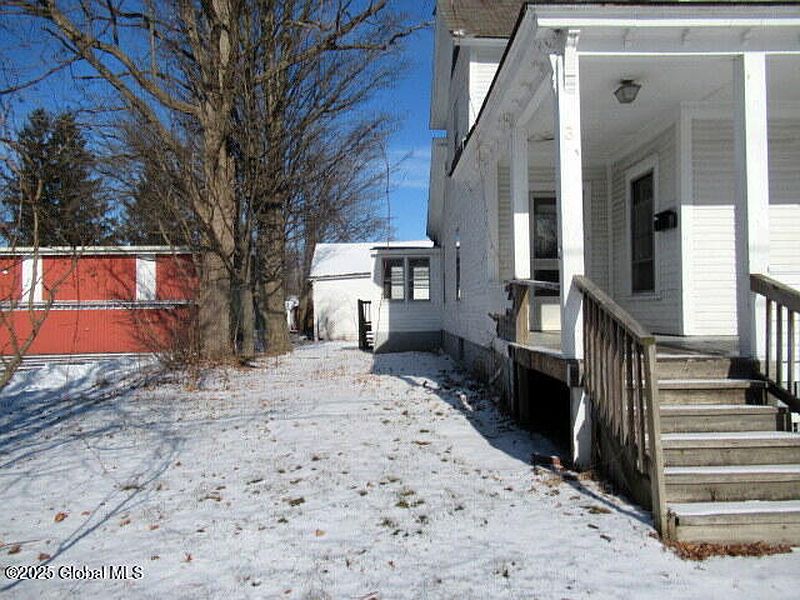 3rd image of 3 Potter Avenue