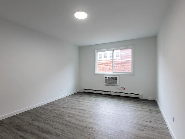 7621 N Sheridan Rd #1 — Photo 10