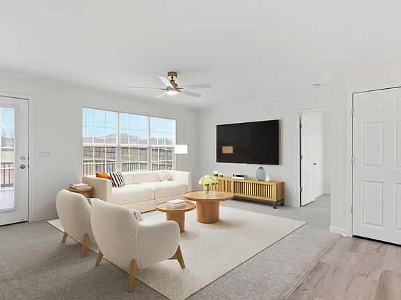 5th image of 2013 Vancroft Cir