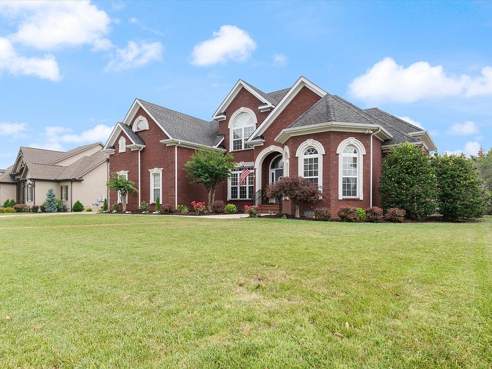1st image of 2814 Craythorne Dr