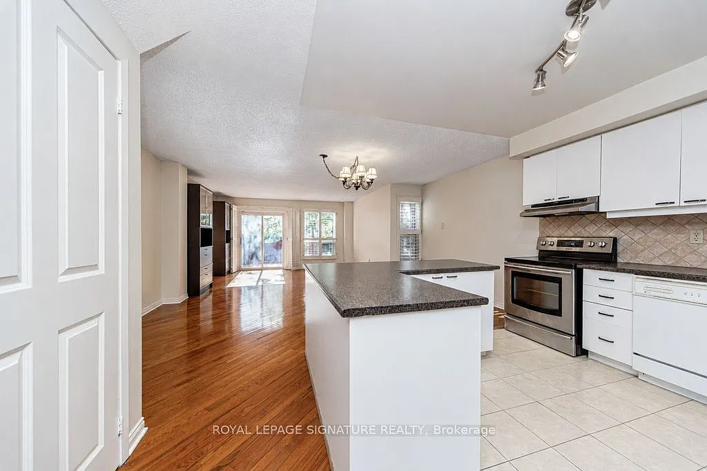 3 bed, $3,800 — Photo 4