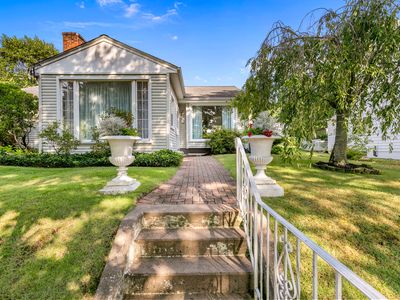 173 Kneeland Road, New Haven, CT, 06512