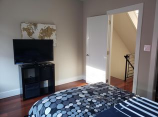 3011 W Cabot St, Philadelphia, PA 19121