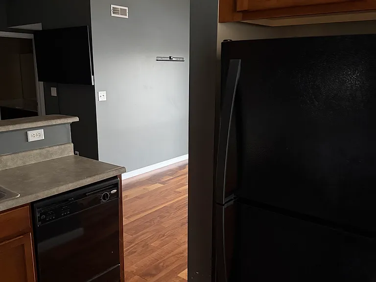 6301 Spring Creek Ln — Photo 10