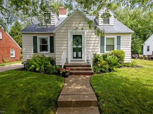 870 S Vine St, Orrville, OH 44667