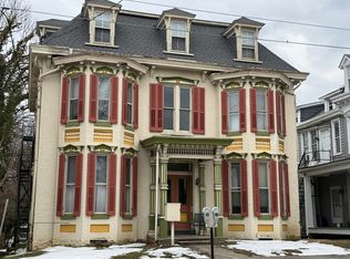 232 W Main St APT 5, Waynesboro, PA 17268