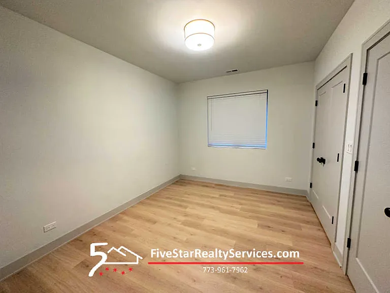 4420 S Prairie Ave #1 — Photo 9