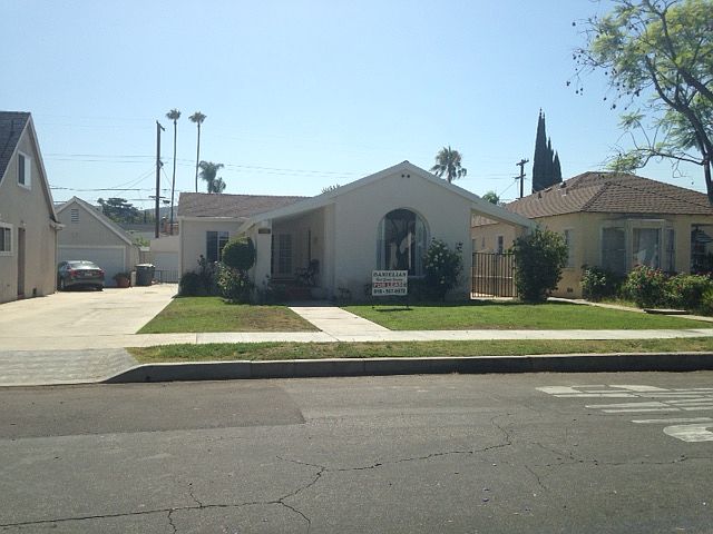 1st image of 1136 N Jackson St