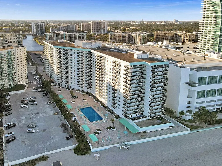 3725 S Ocean Dr #1506 — Photo 42