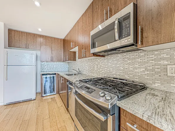 50 Oceana Drive image 7 of 19