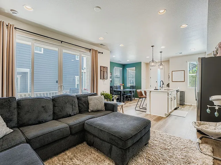 5356 A Robb St #A — Photo 6