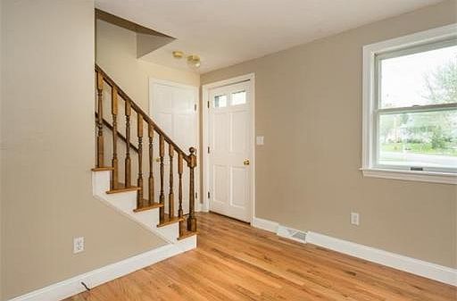 2nd image of 10 Coltin Dr