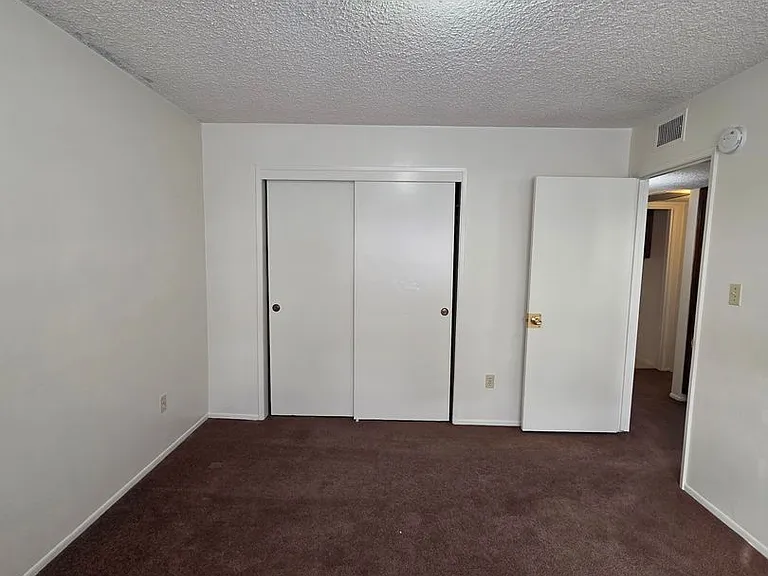5101 Appleblossom Dr #8 — Photo 7