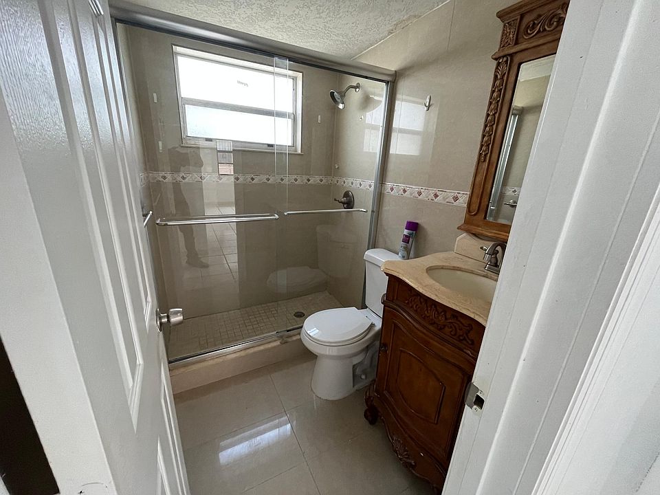 1st image of 1838 NW 22nd Ct APT 2