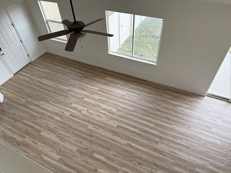 21 N Country Bend Rd — Photo 5