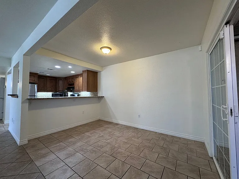 612 S Santa Fe St #1 — Photo 7