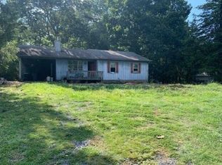1833 Gold Hill Rd, Asheboro, NC 27203