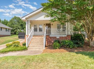 113 Taylors Rd, Taylors, SC 29687