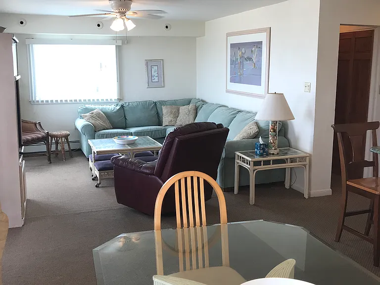 1421 Ocean Ave #3 — Photo 10