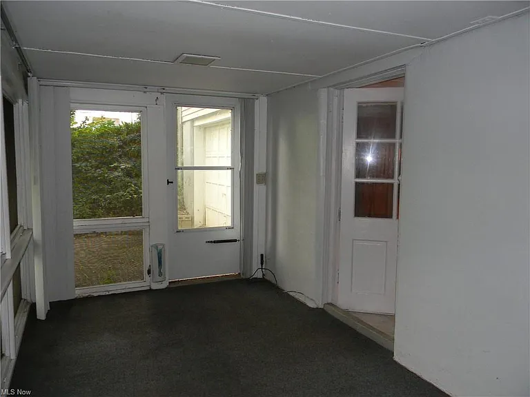 928 Vienna Ave — Photo 33