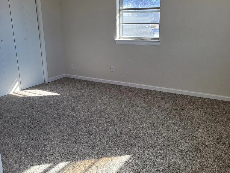 8204 S Country Club Dr — Photo 13