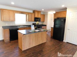 5400 Country Club Rd, Greensboro, NC 27406