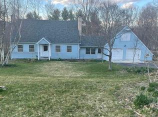 3 E Gate Rd, Farmington, CT 06032