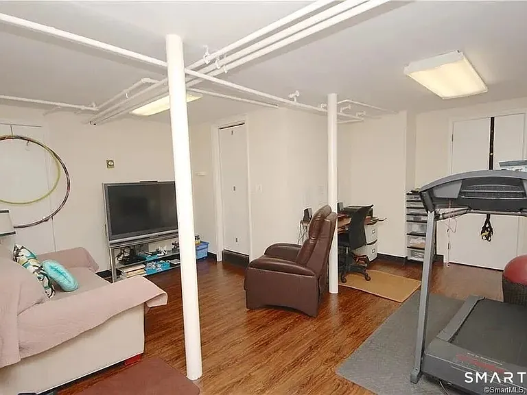 1286 Long Ridge Rd — Photo 15