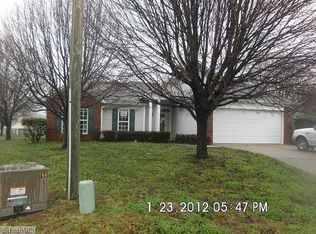 5823 Ivy Walk Ct, Concord, NC 28027