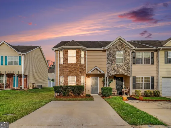 6865 Mountain Cir, Riverdale, GA 30274