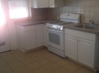 24 Maple St, Marcus Hook, PA 19061